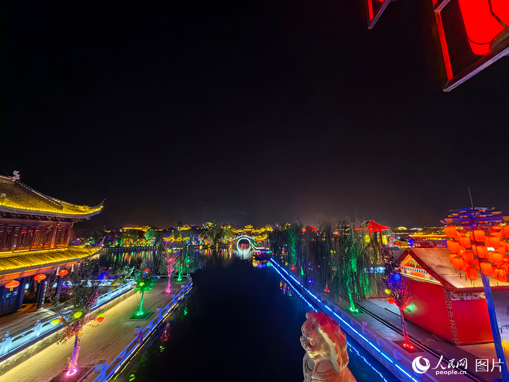 ɽ�|�ĳǣ��οʹ򿨡��ɺ����顱